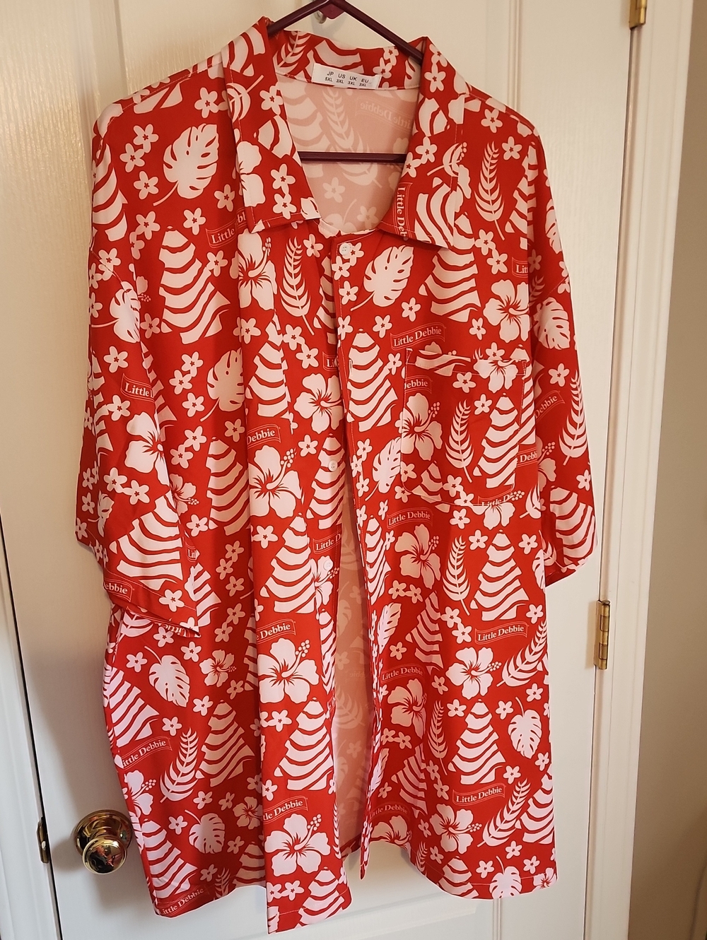 Little Debbie Men's Red & White Hawaiian Holiday Button-Up Size 3X